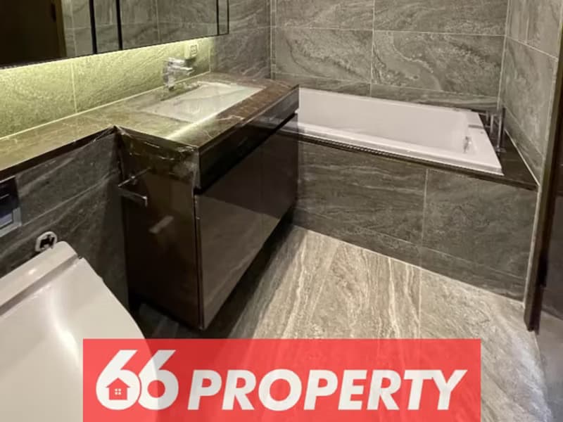 Condo for Sale at THE ESSE Sukhumvit 36