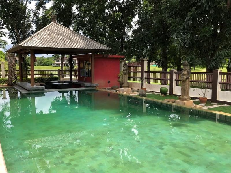 Owner finance available - Pool Villa For Sale At Highlands Golf Course