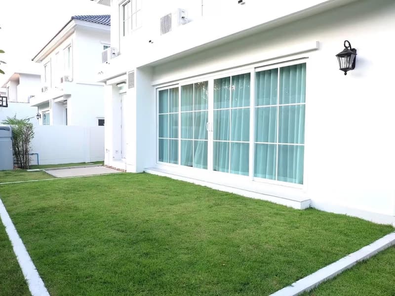 3 Bed House for Rent in Bang Phli