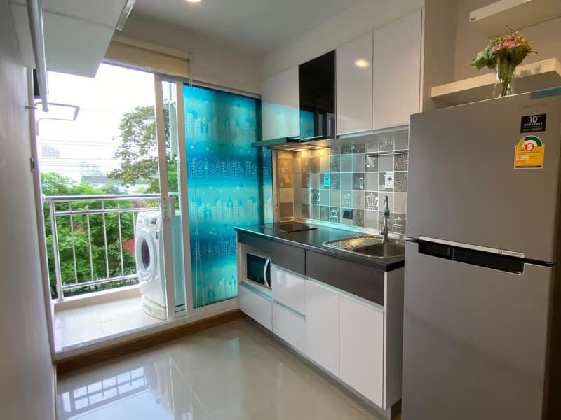 1 Bed Condo for Sale in Huai Khwang