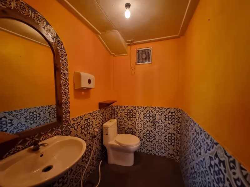 undefined Bed House for Rent in Watthana