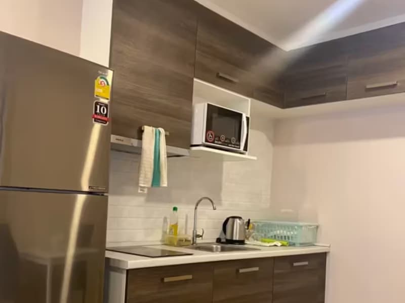 1 Bedroom Condo