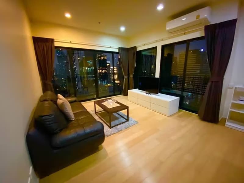 Condo for Rent, Sale at Noble Reveal