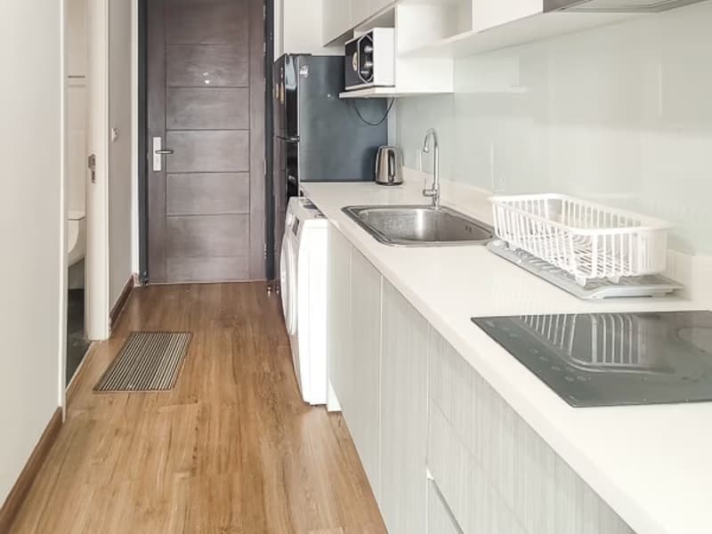 1 Bedroom Condo