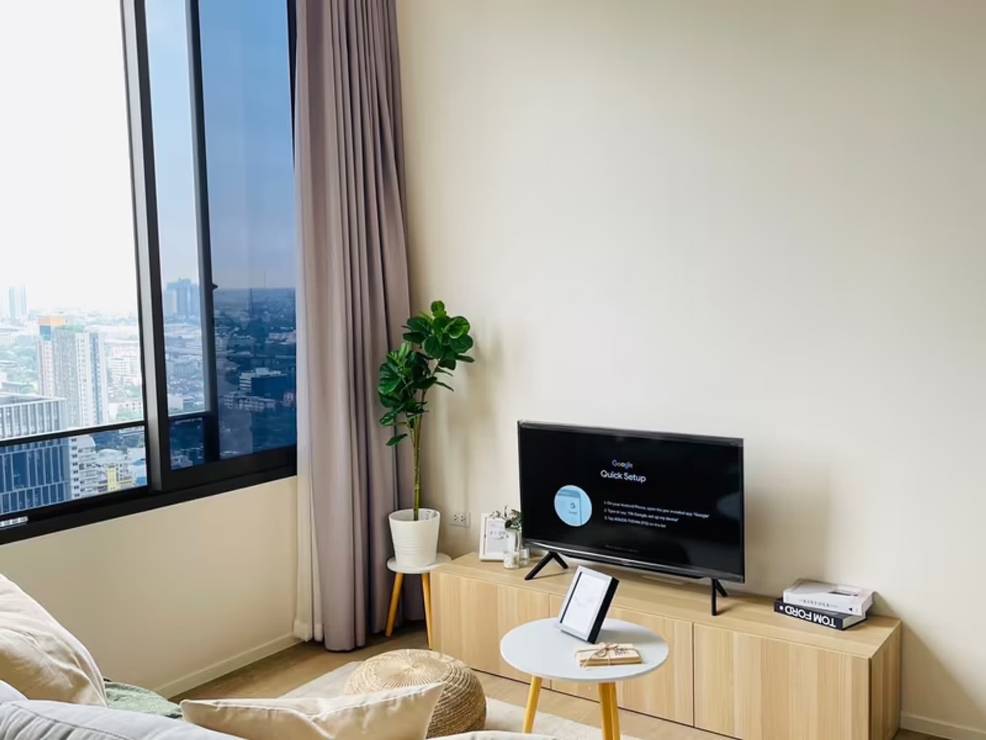 1 Bedroom Condo - Image 2