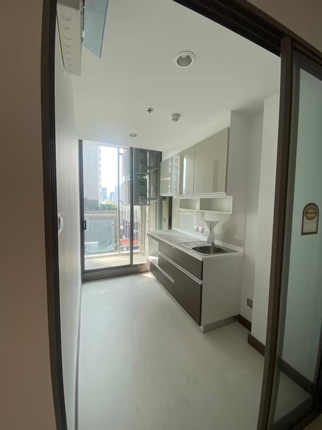 Condo for Sale at Supalai Oriental Sukhumvit 39 - Image 1