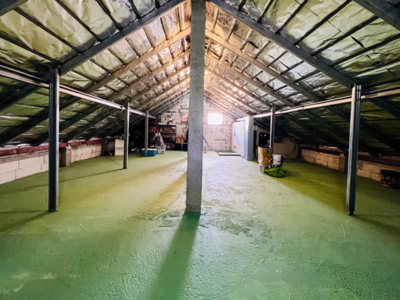 6 Bed House for Sale in Mueang Chiang Mai