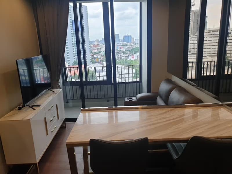 1 Bed Condo for Rent and Sale in Ratchathewi