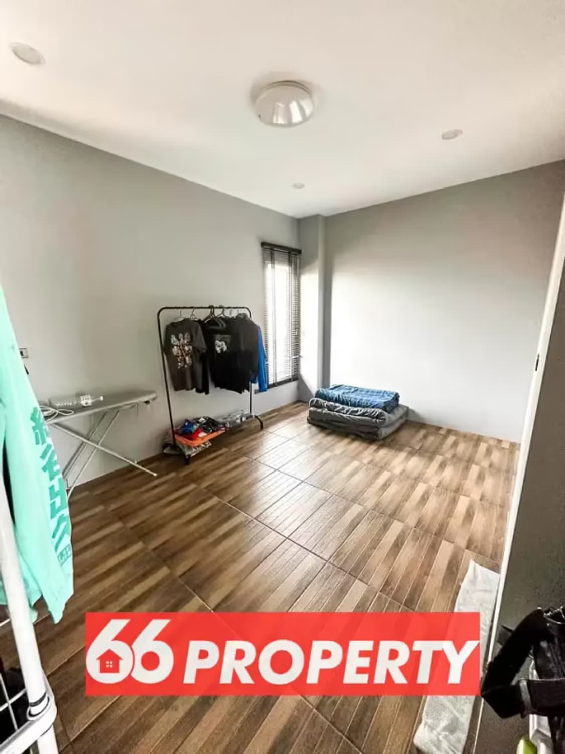 2 Bedroom House - Image 7