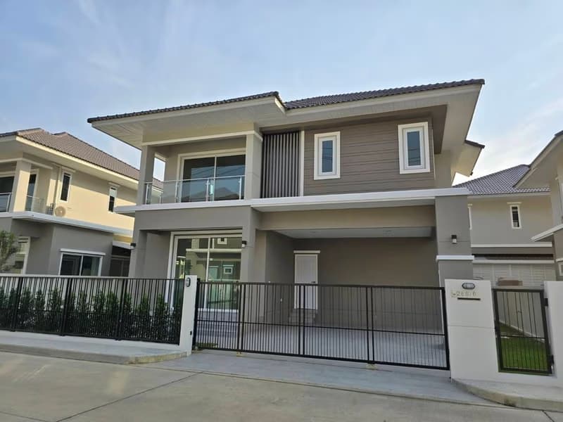 House for Sale in Ton Pao, San Kamphaeng.