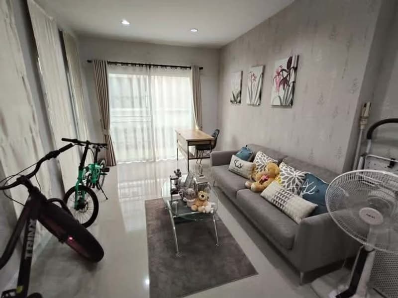 4 Bed House for Rent in San Kamphaeng