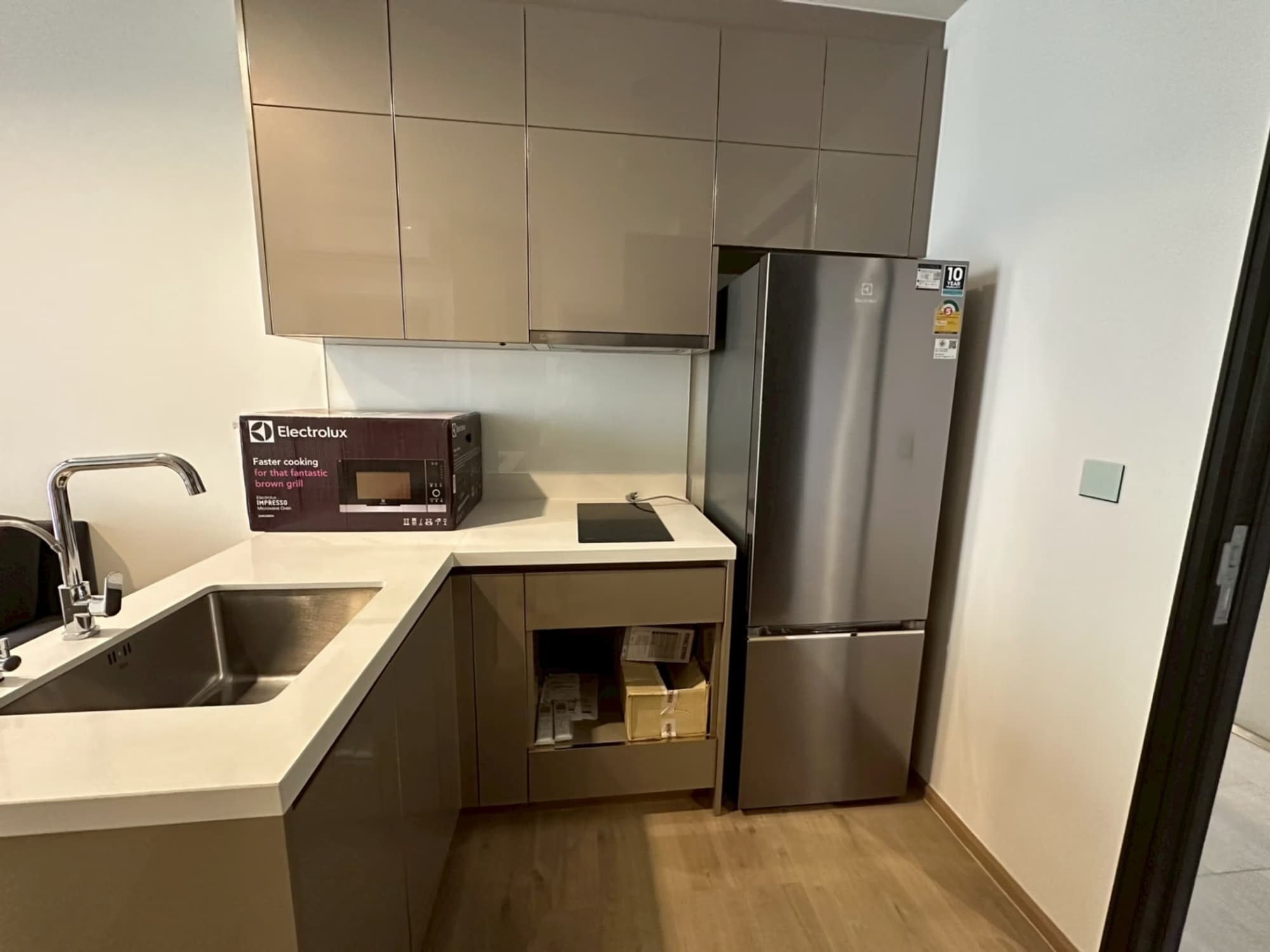 1 Bed Condo for Rent in Phra Khanong - Image 4