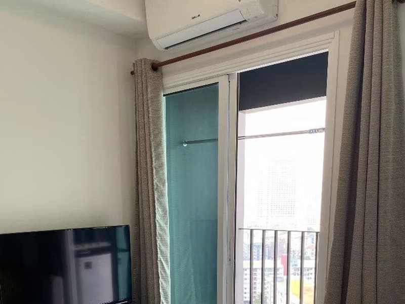 1 Bed Condo for Sale  Near Huai Khwang MRT