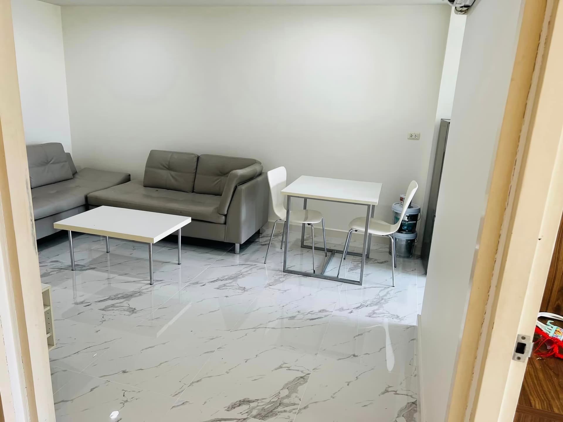 1 ห้องนอน คอนโด สำหรับ ขาย ใน Watthana - Image 2