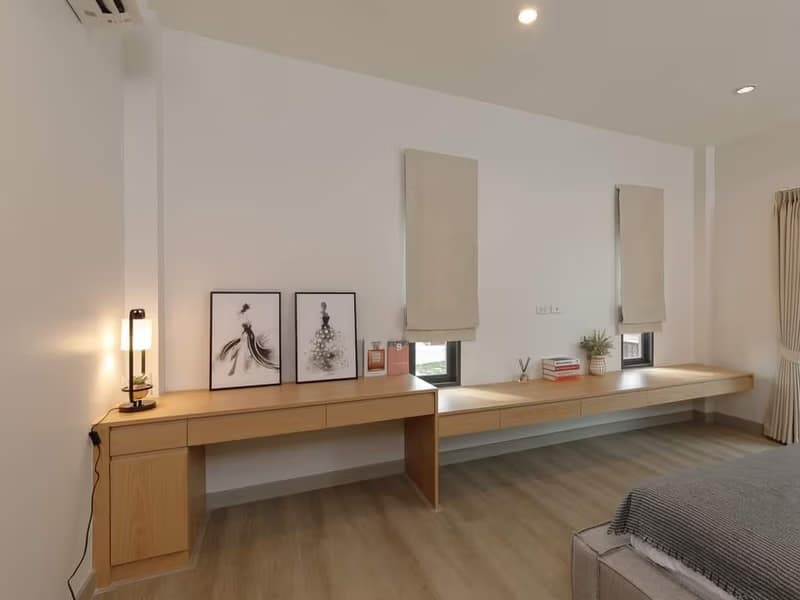 5 Bed House for Sale in Saraphi