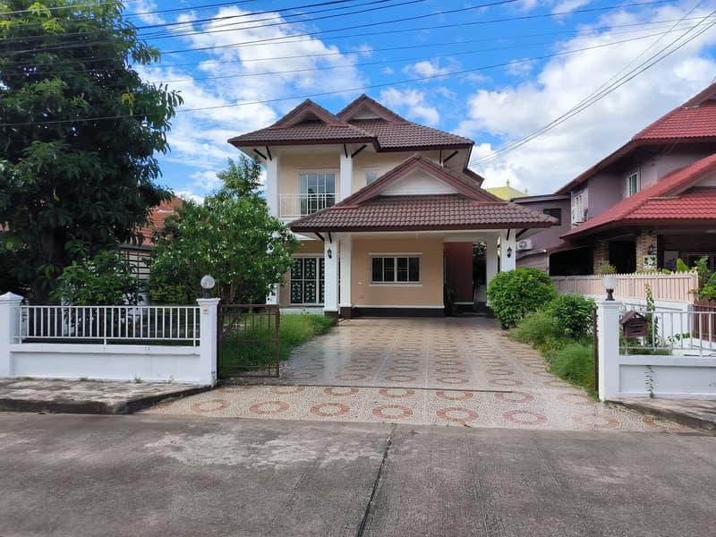 House for Rent in Nong Chom, San Sai.