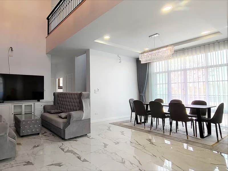5 Bed House for Rent in Doi Saket