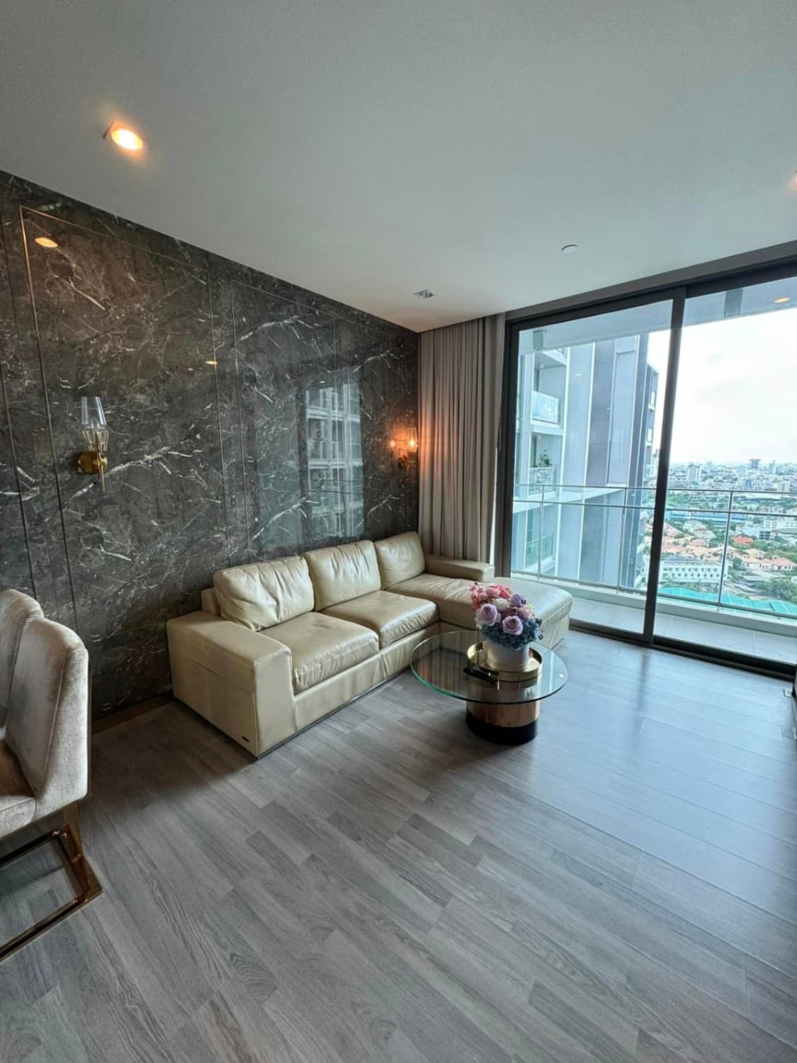 1 Bed Condo for Rent and Sale in Phra Khanong - Image 7
