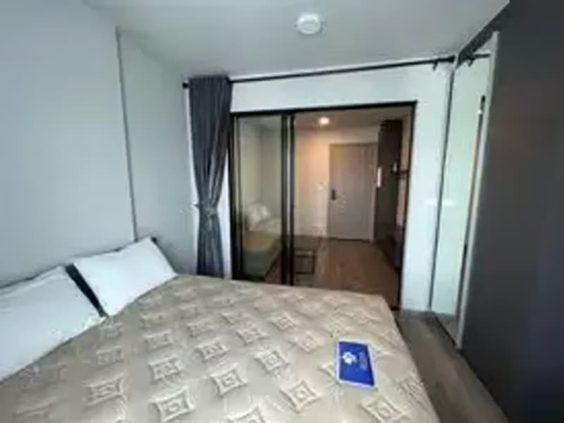 1 Bedroom Condo