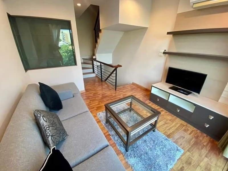 3 Bed House for Rent  Near Bang Chak BTS