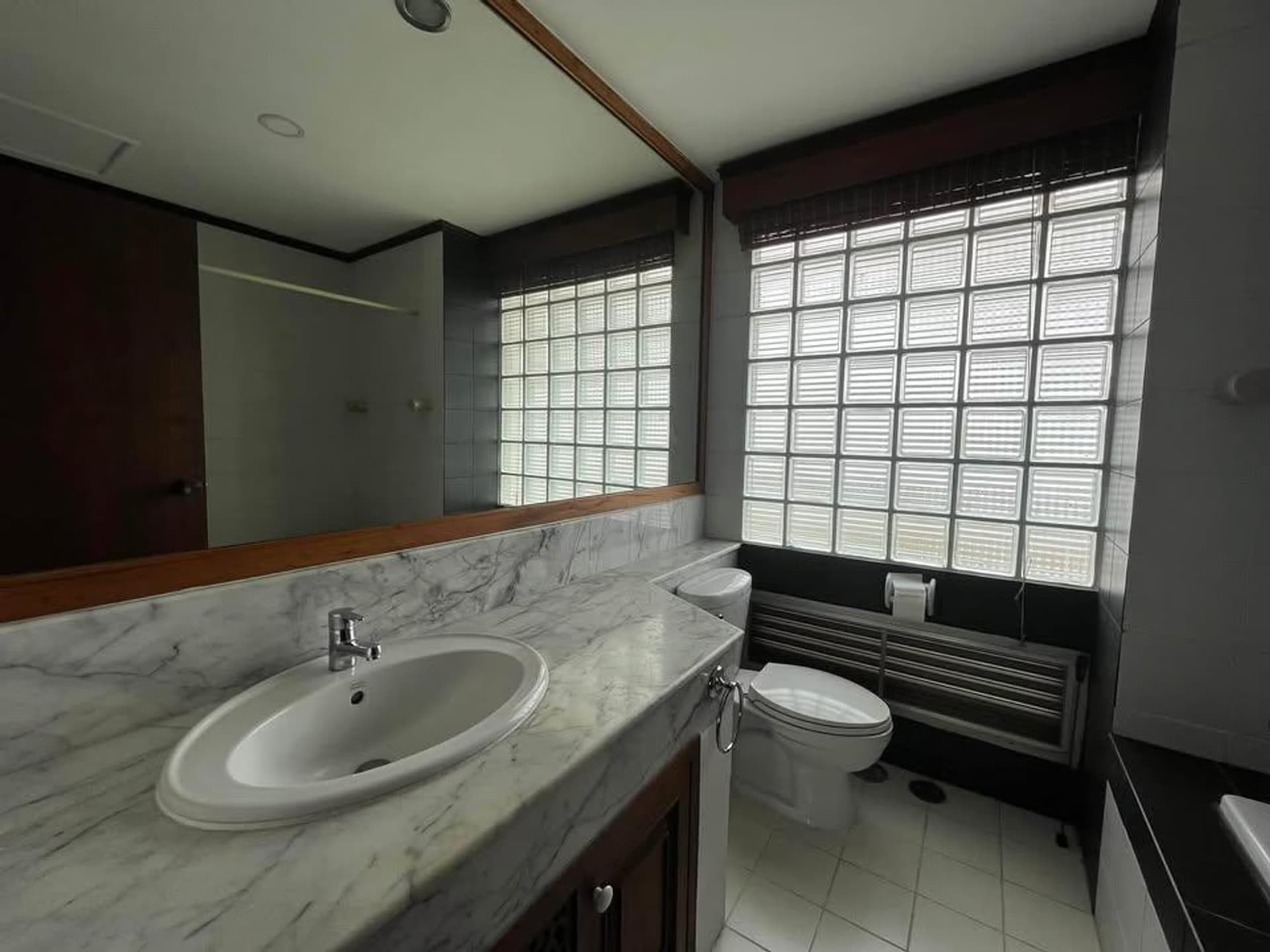 3 Bed Condo for Rent and Sale in Mueang Chiang Mai - Image 18