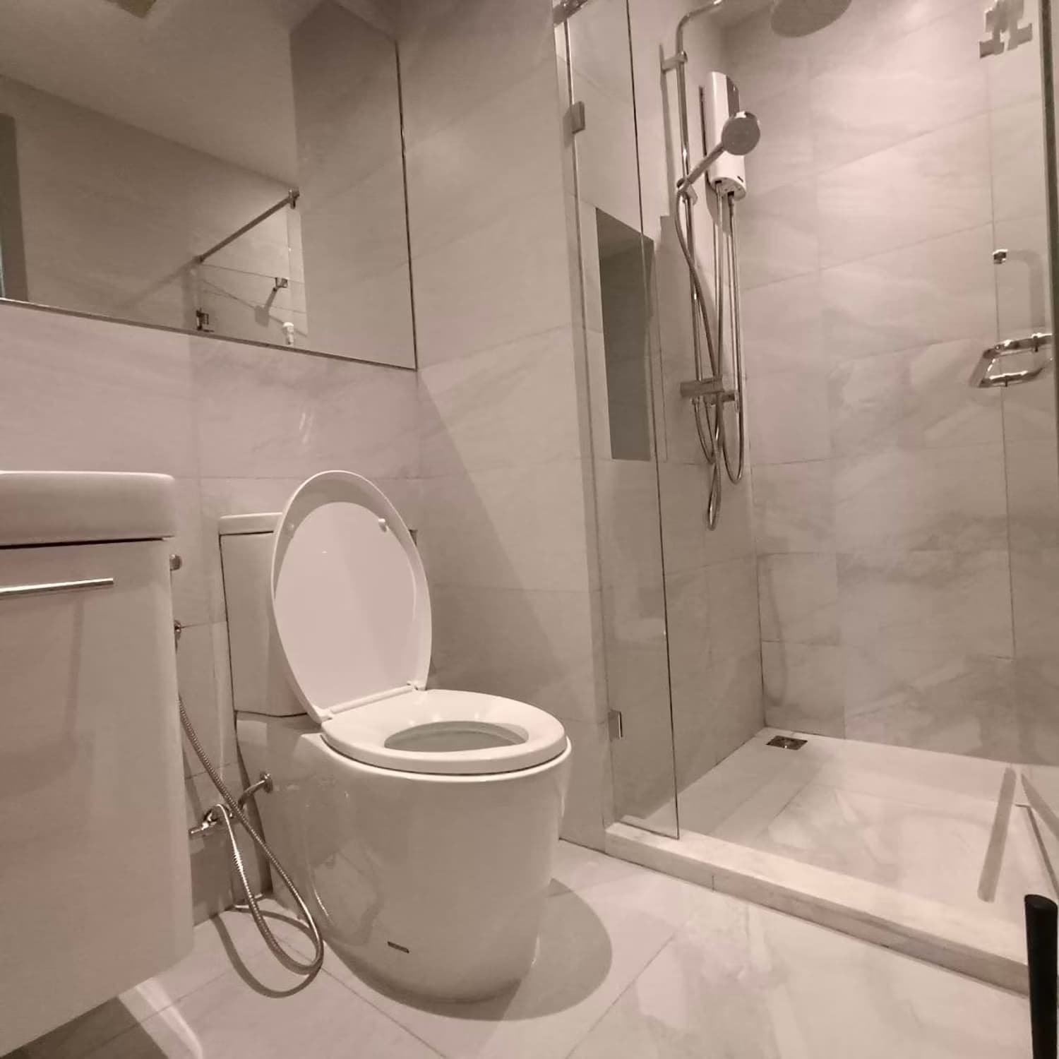 Studio for Rent in Watthana - Image 5