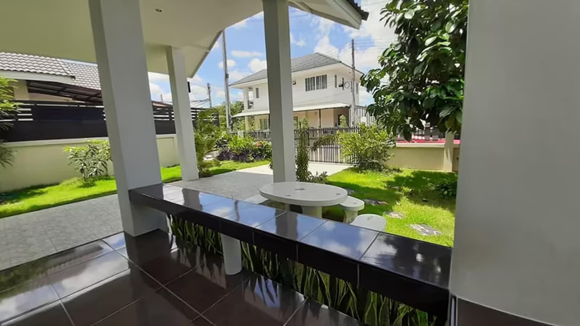 House for Rent in San Phi Suea, Mueang Chiang Mai. - Image 4