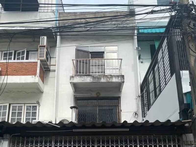 3 Bed Townhouse for Sale in Suan Luang
