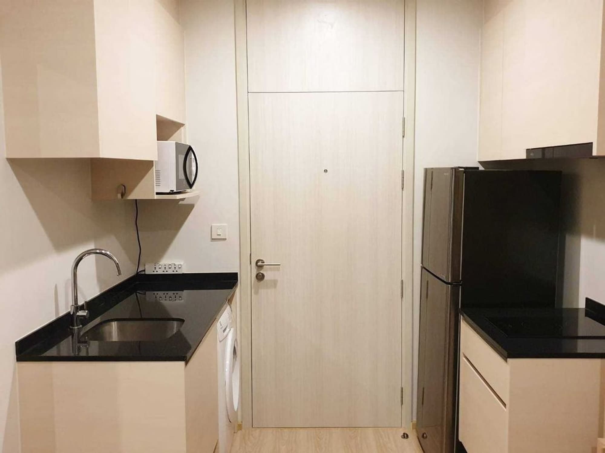 1 Bedroom Condo - Image 4