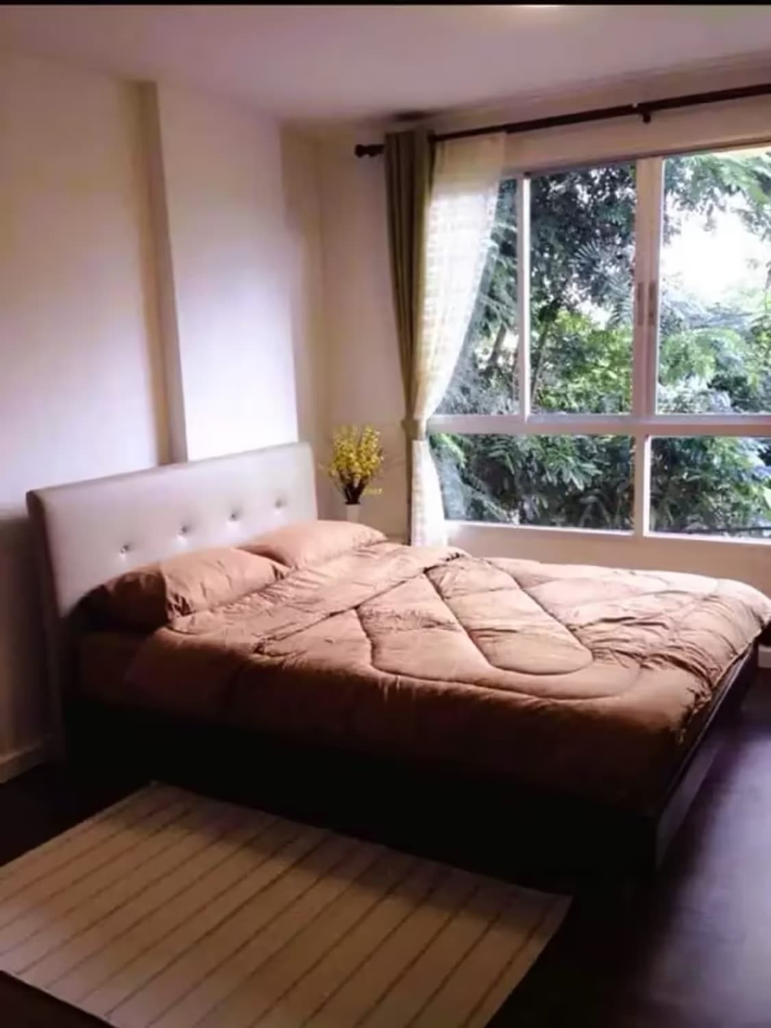 1 Bedroom Condo - Image 8