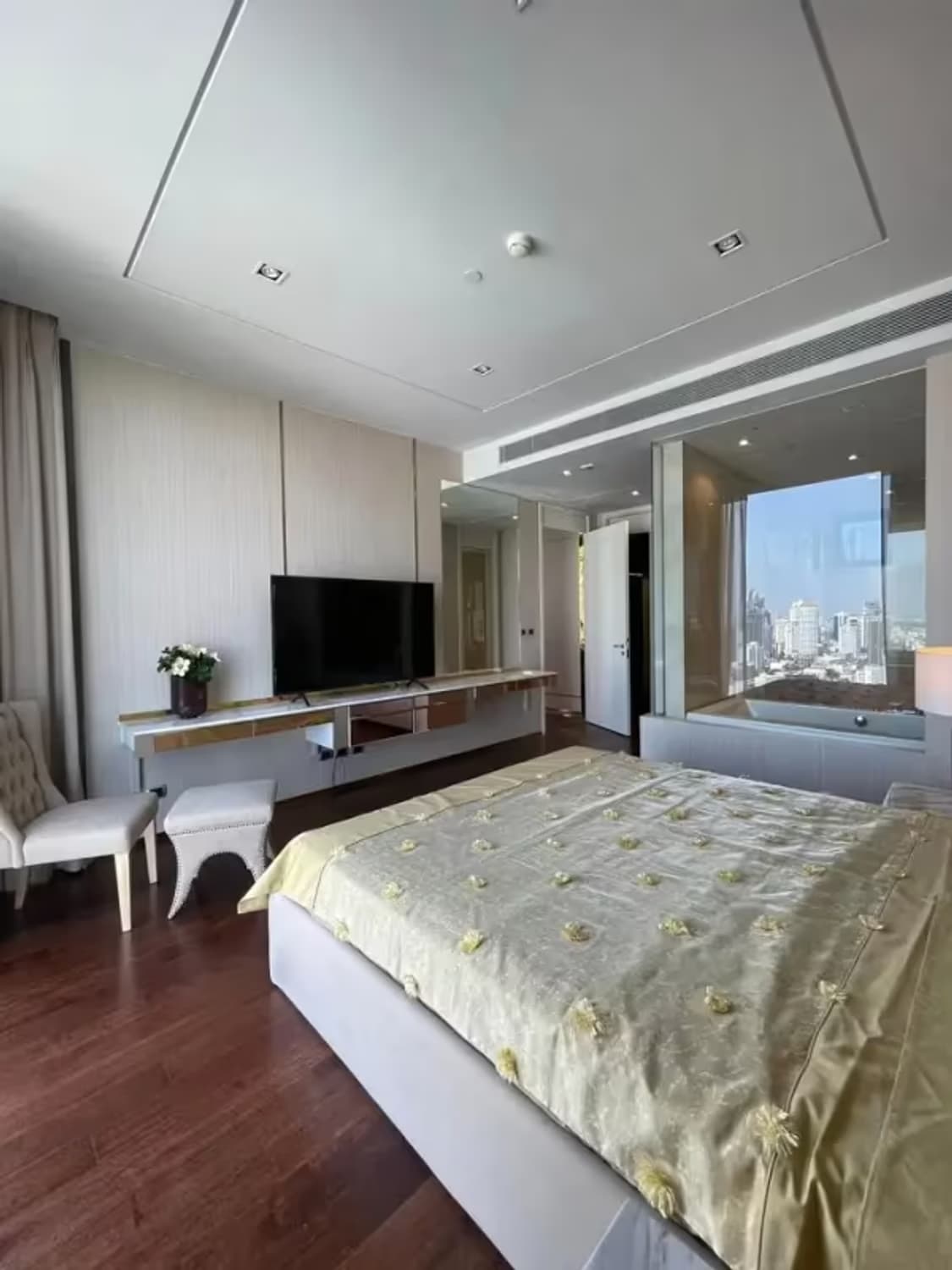 2 Bedroom Condo - Image 19