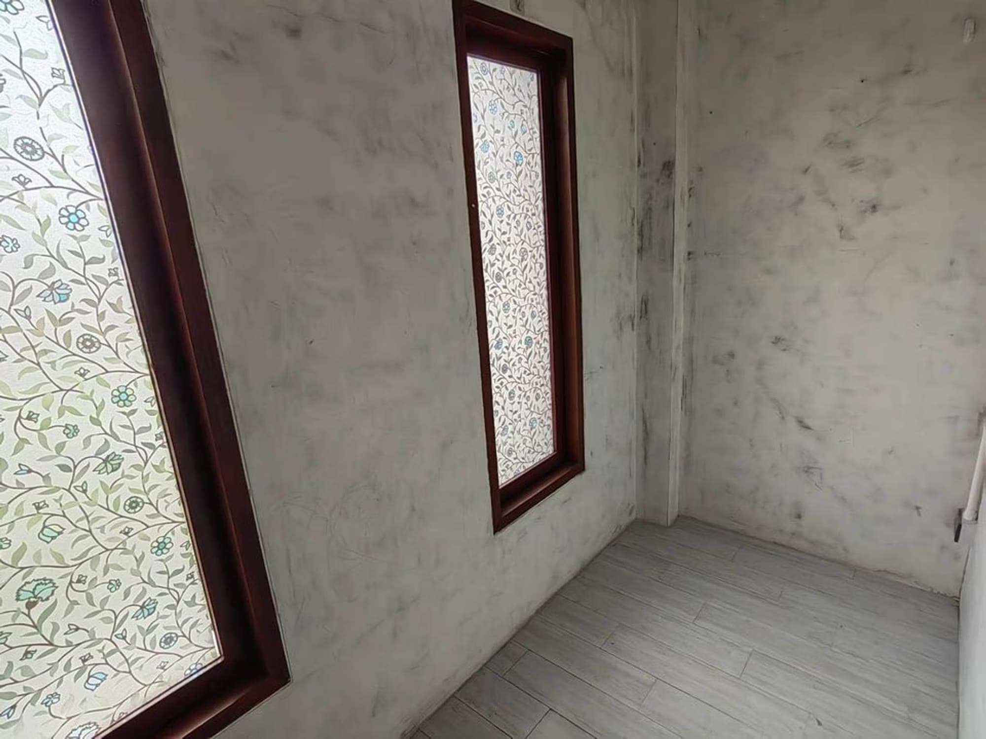  - Image 8