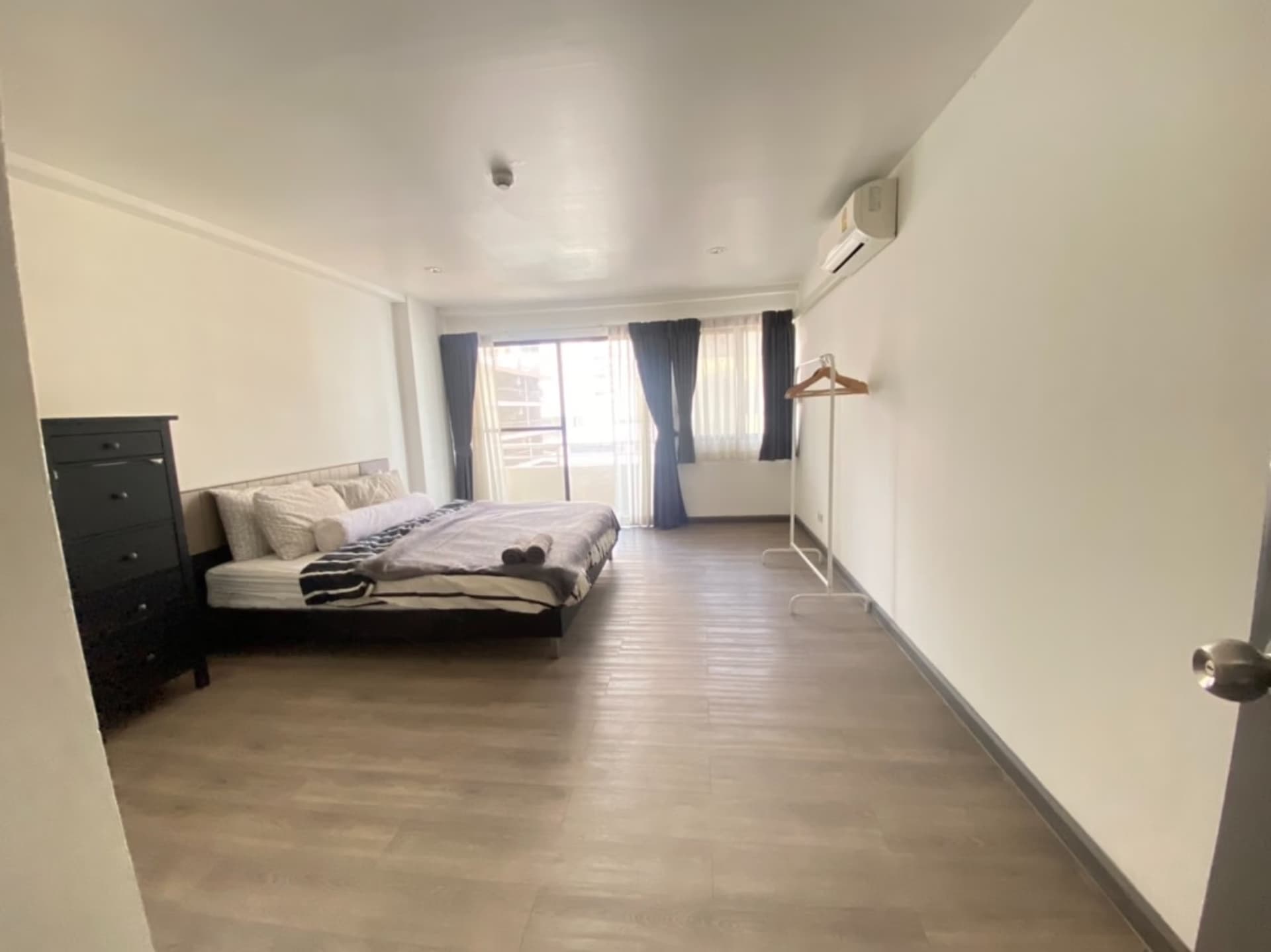 Condo for Rent at Saranjai Mansion - Image 11