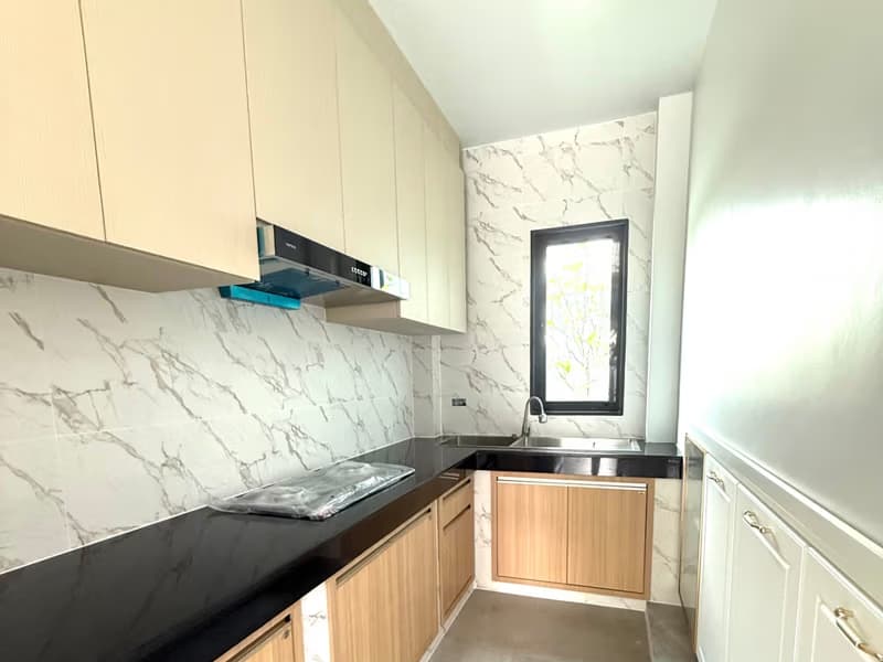 4 Bed House for Sale in Hang Dong