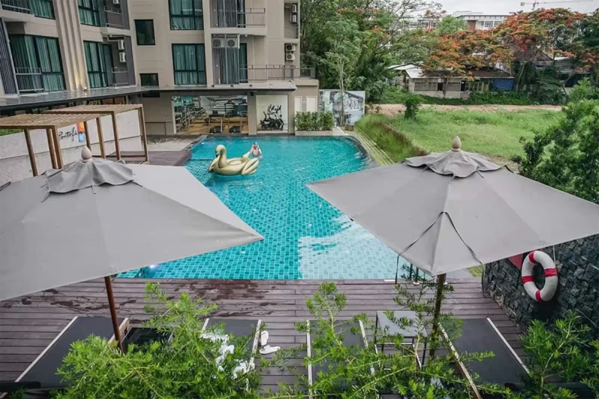 2 Bedroom Condo - Image 8