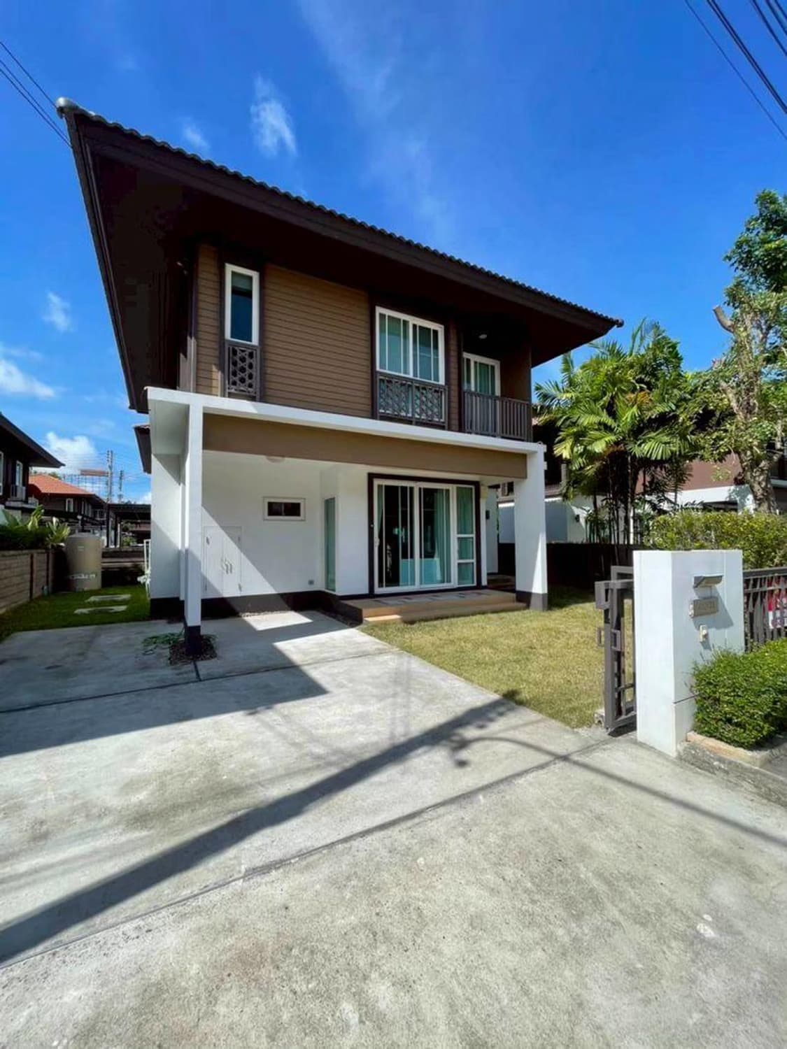 4 Bed House for Rent and Sale in Mueang Chiang Mai - Image 15
