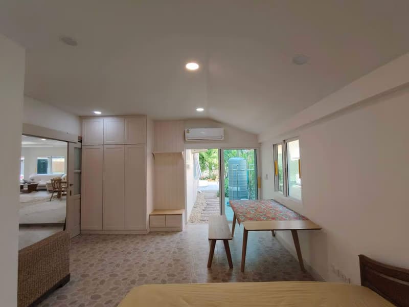 4 Bed House for Rent in Hang Dong