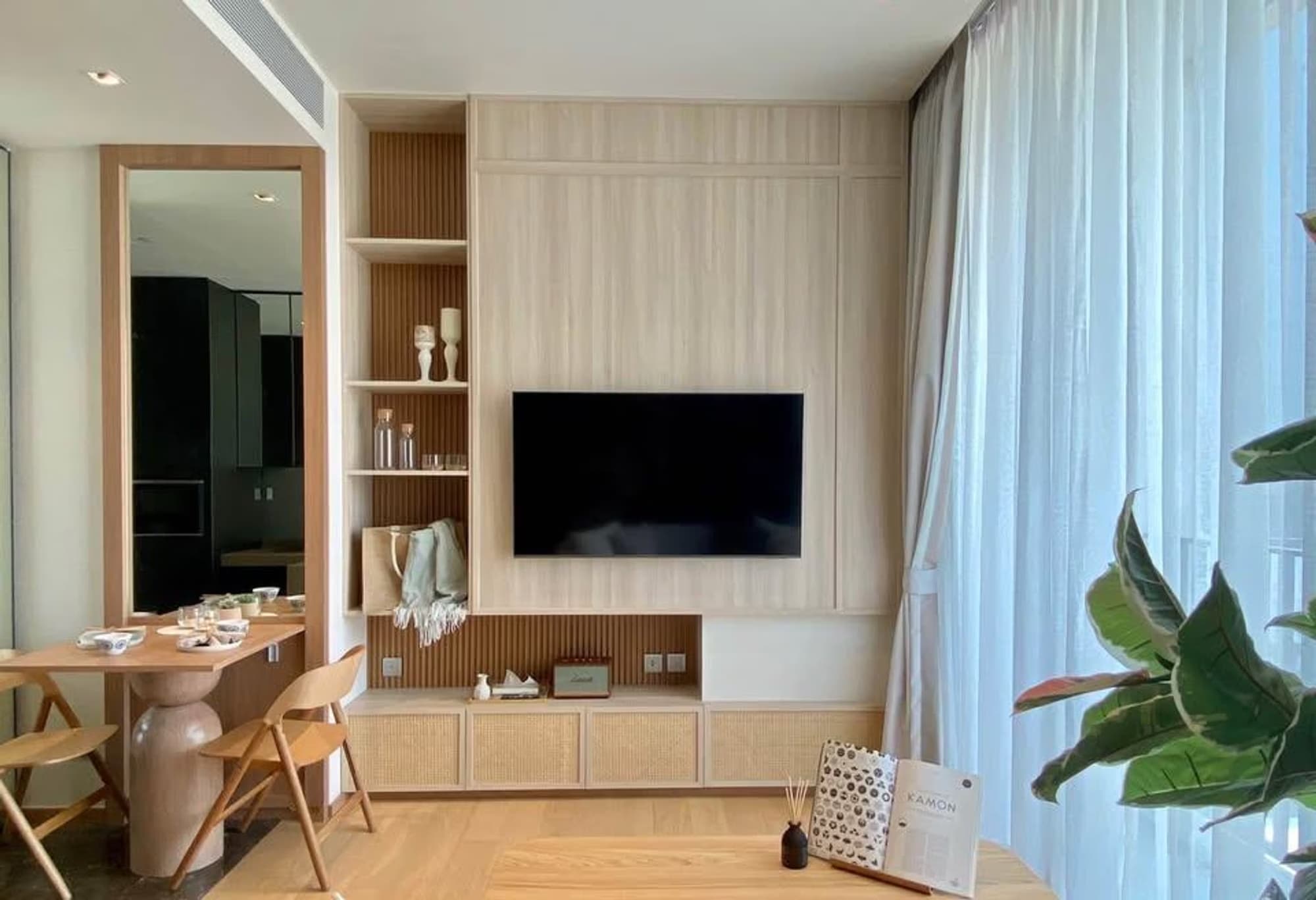 1 Bed Condo for Rent in Pathum Wan - Image 6