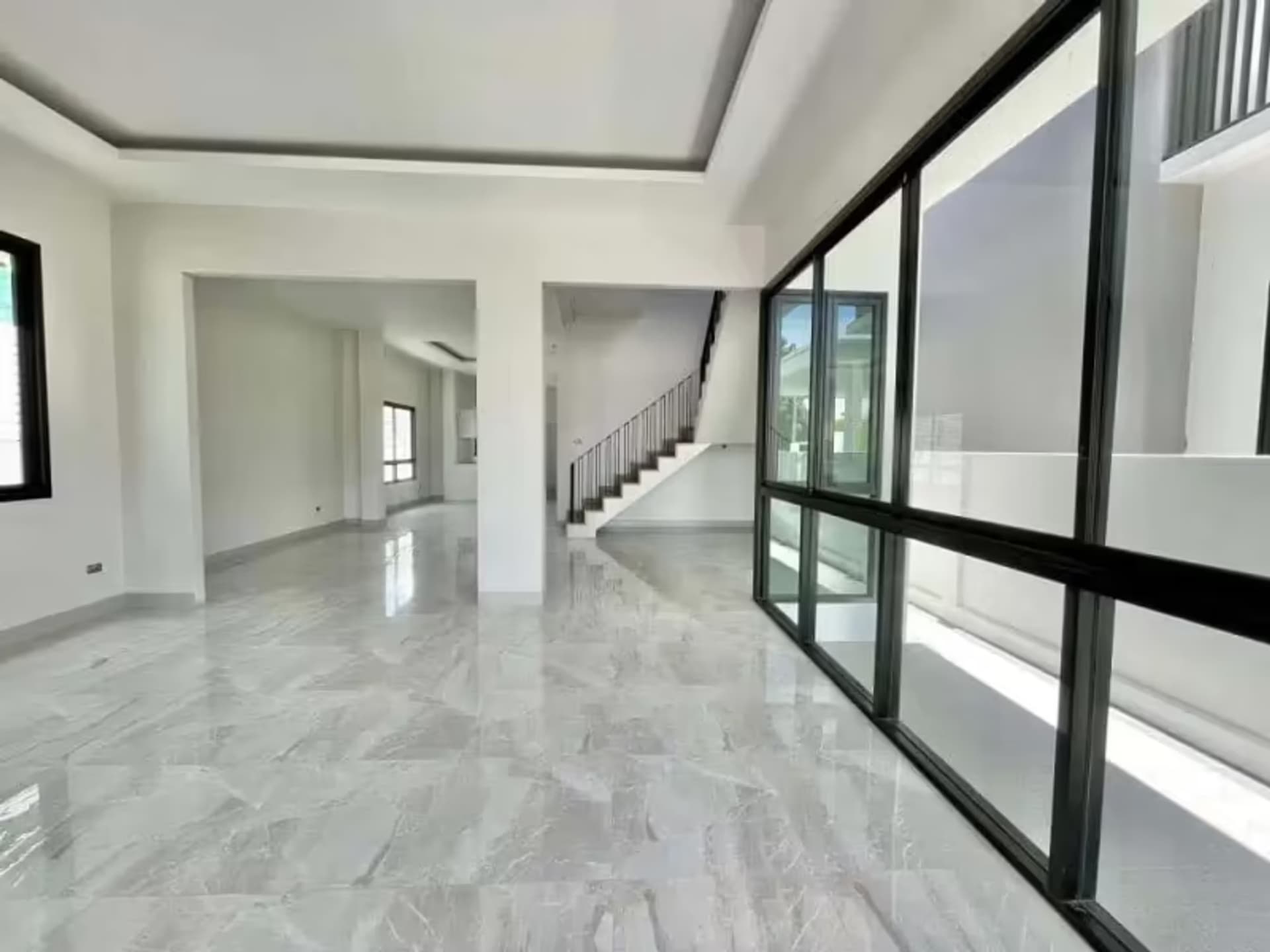4 Bedroom House - Image 3