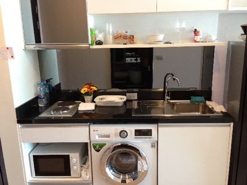 Condo for Rent at Skywalk Condominium