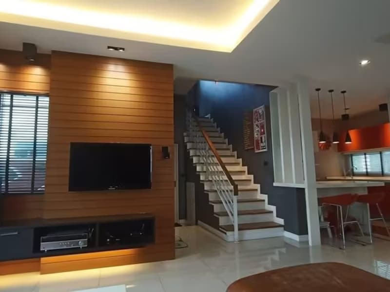 House for Sale in Prawet.