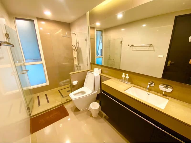 Condo for Rent at The Address Pathum Wan