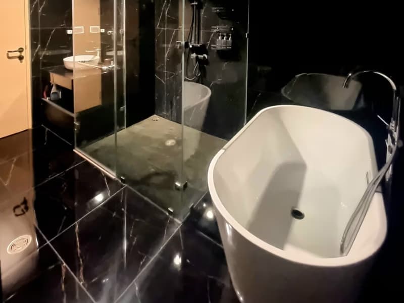 1 Bed Condo for Sale  Near Si Kritha MRT