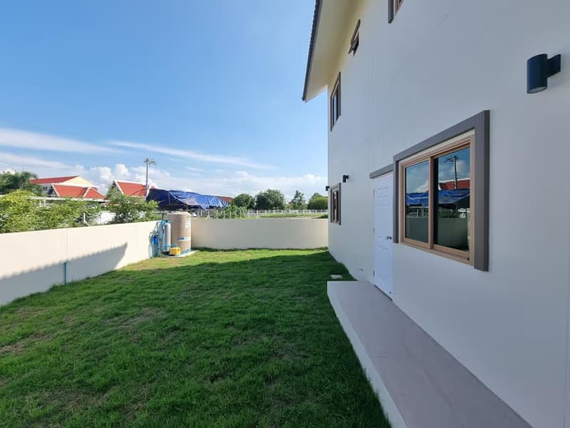 4 Bed House for Rent in Hang Dong