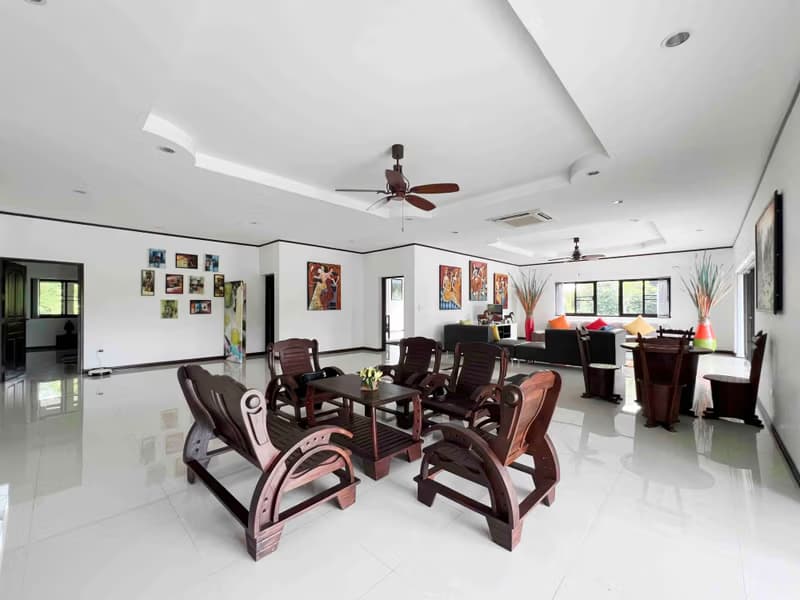 3 Bed House for Sale in Saraphi