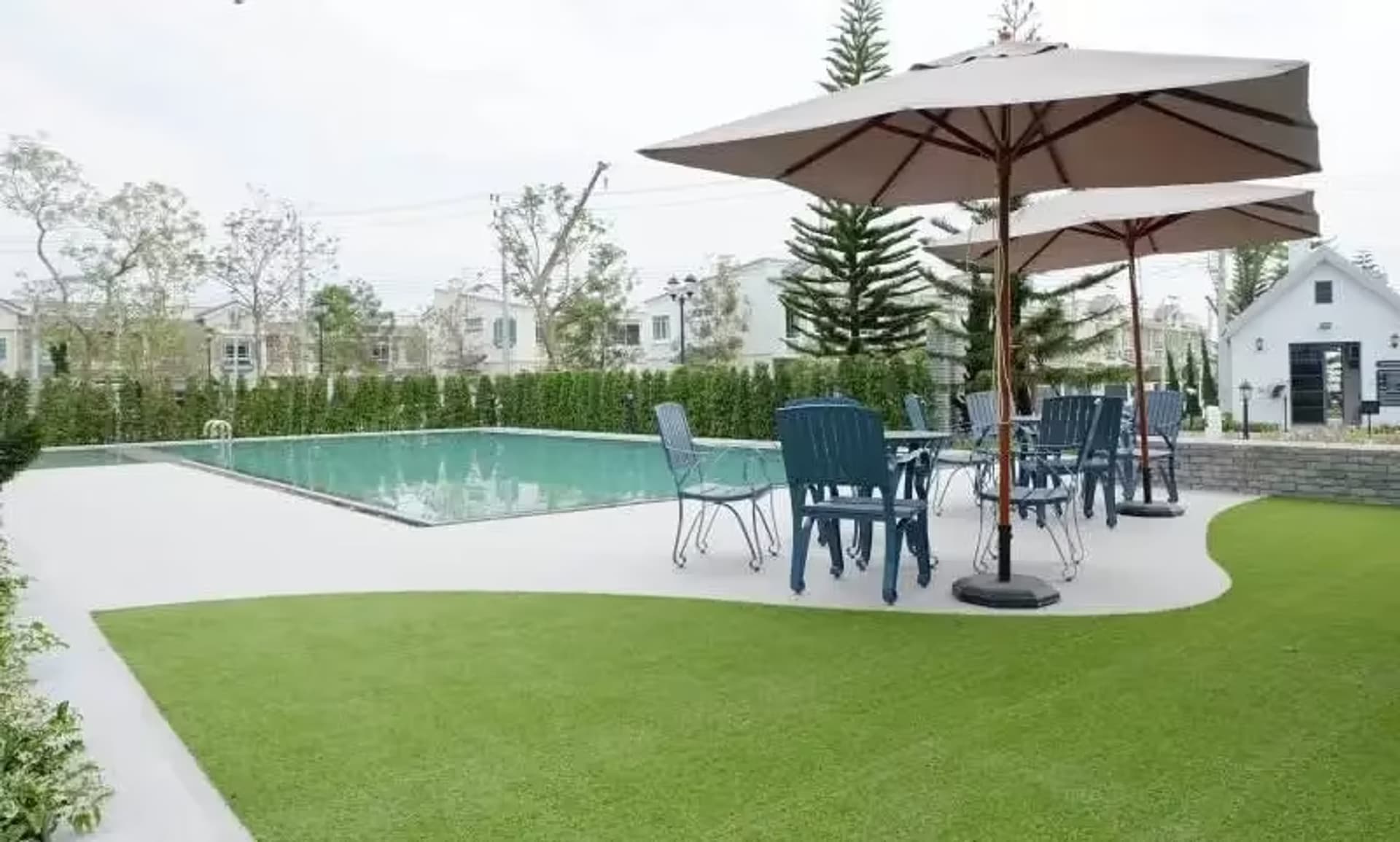 2 Bedroom House - Image 7