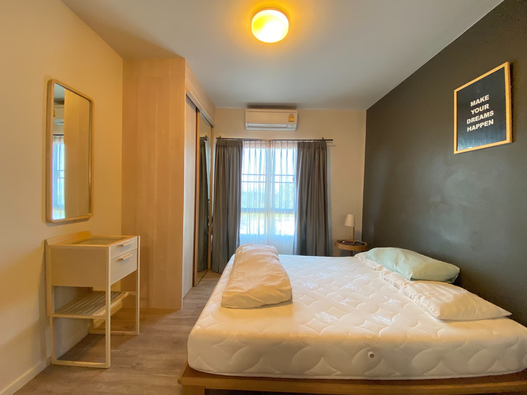 1 Bedroom Condo - Image 8
