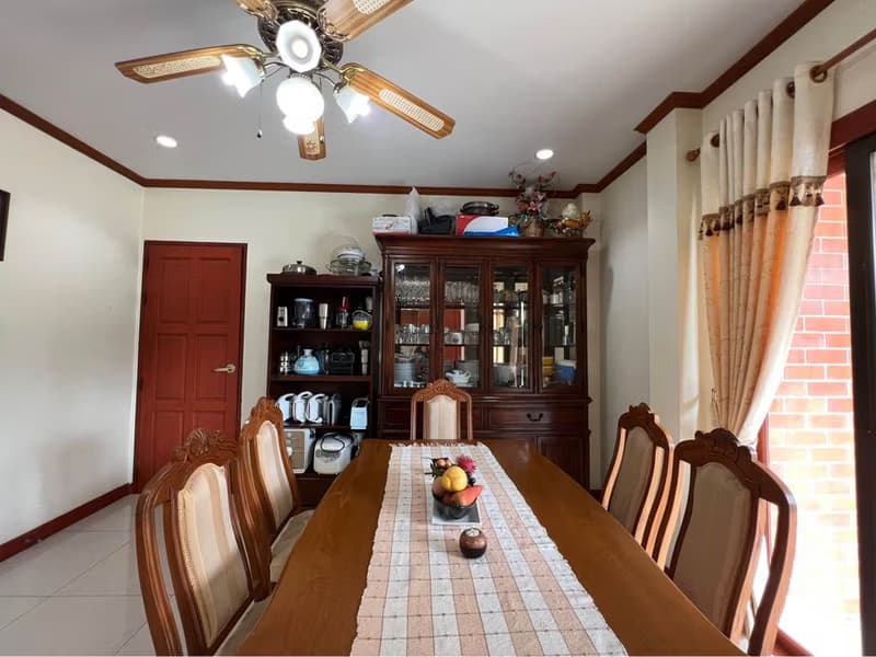House for Sale in San Pa Pao, San Sai.