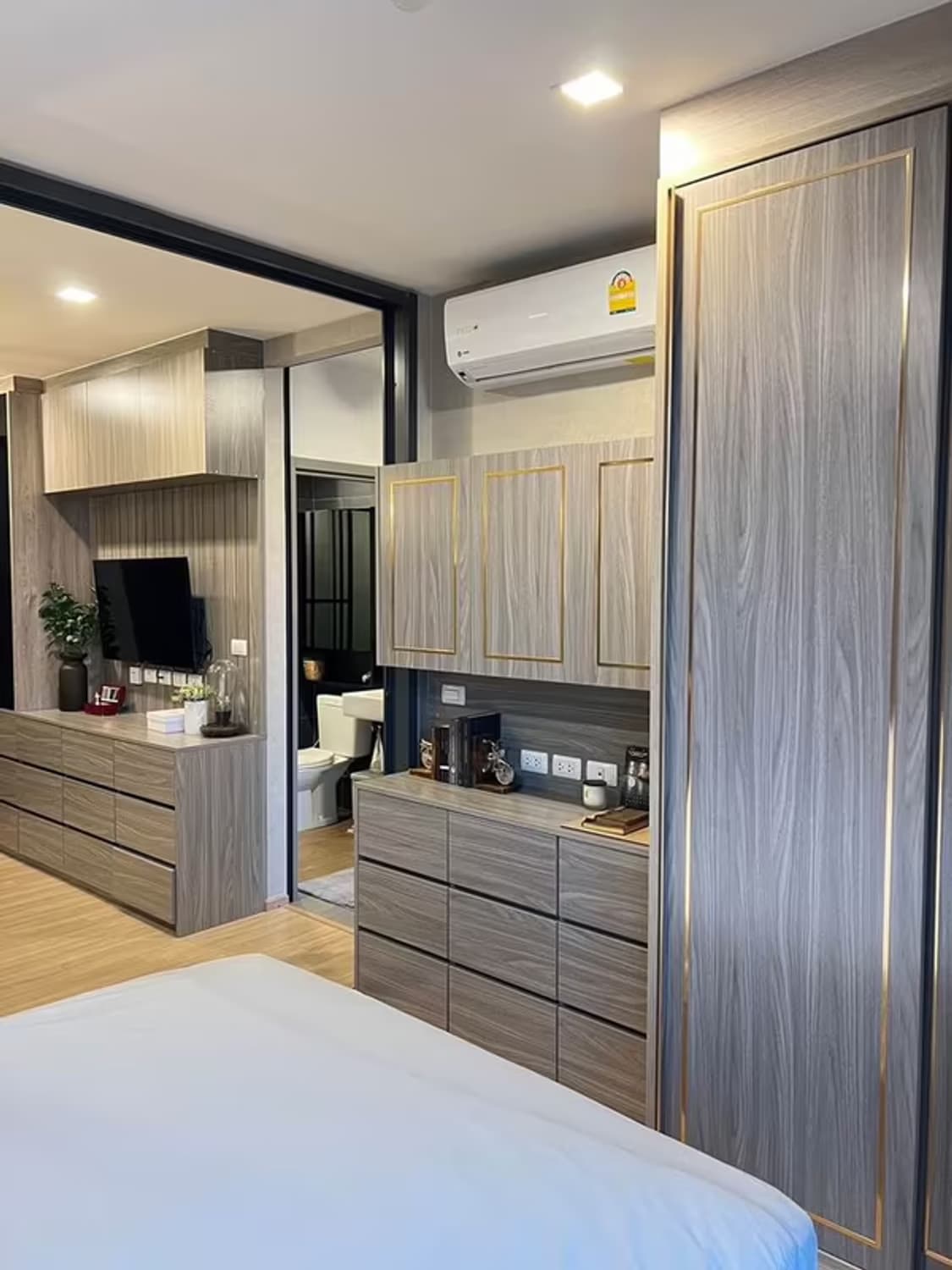  Condo for Sale at The Base Garden Rama 9 - Image 9
