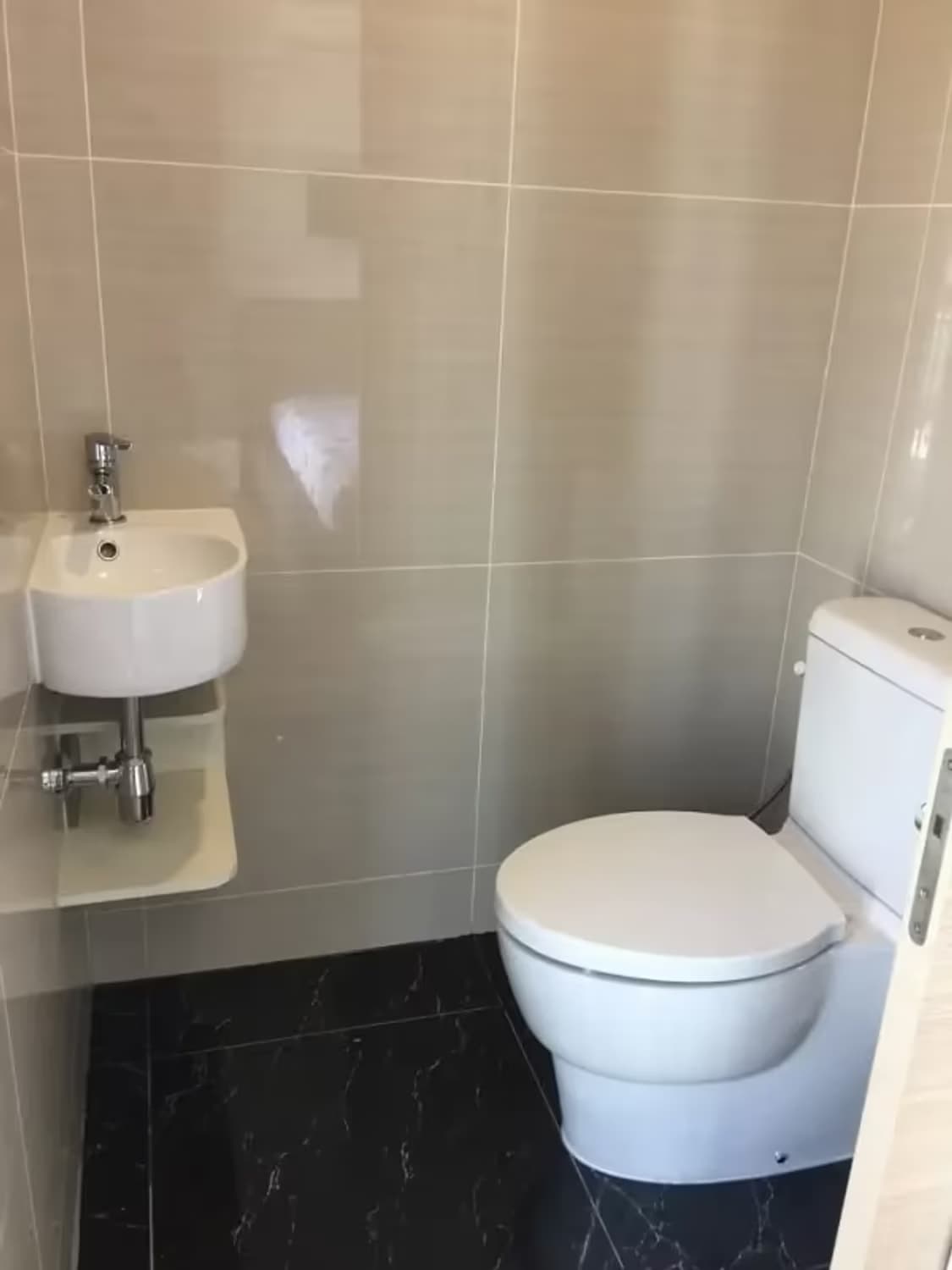 1 Bedroom Condo - Image 6